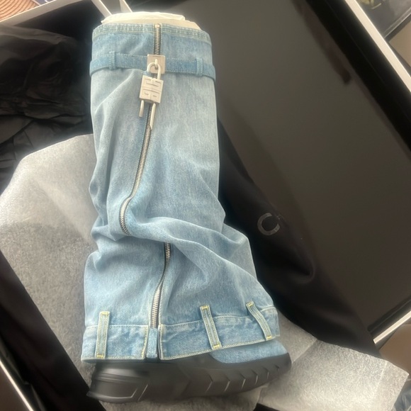 Givenchy boots NEW never worn - Picture 1 of 1
